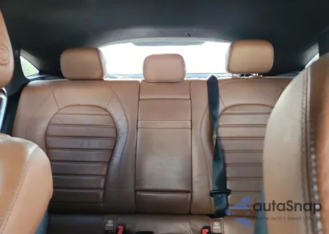 2018 Mercedes-Benz Glc Coupe 300 4Matic z USA, uszkodzony, nr VIN WDC0J4KB7JF354822